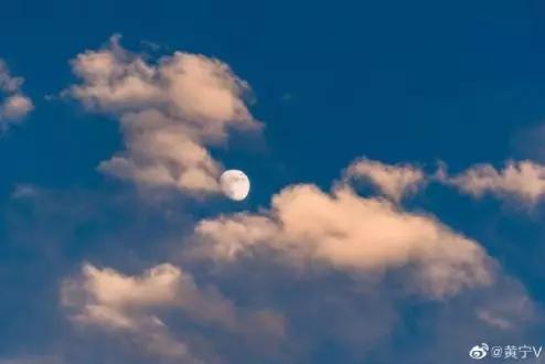 彩云追月、炫丽晚霞...西宁的天空真好看！