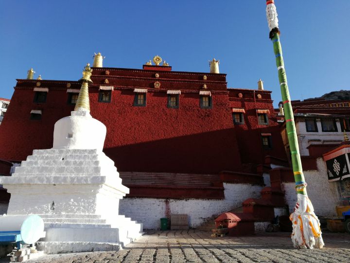 西藏，离天很近，离梦很远的地方