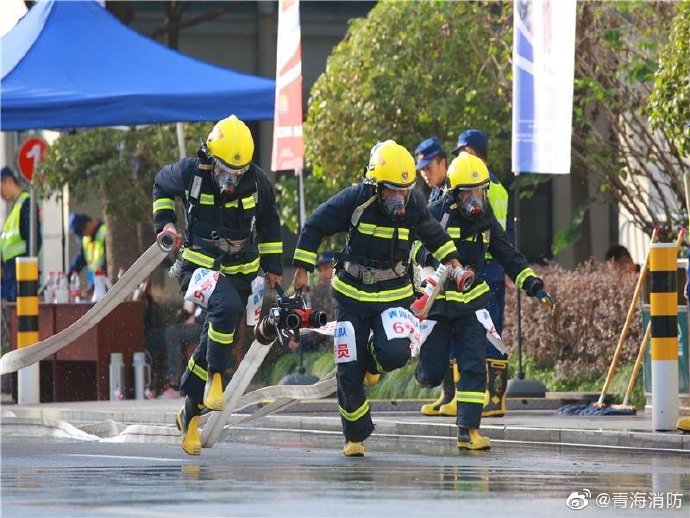 青海27名消防队员参加全国首届“火焰蓝”消防救援技术对抗比武