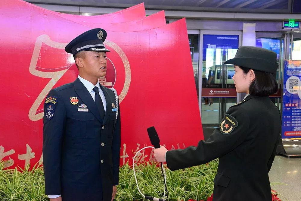 光荣！青海省军区3名国庆阅兵受阅人员赞誉归来