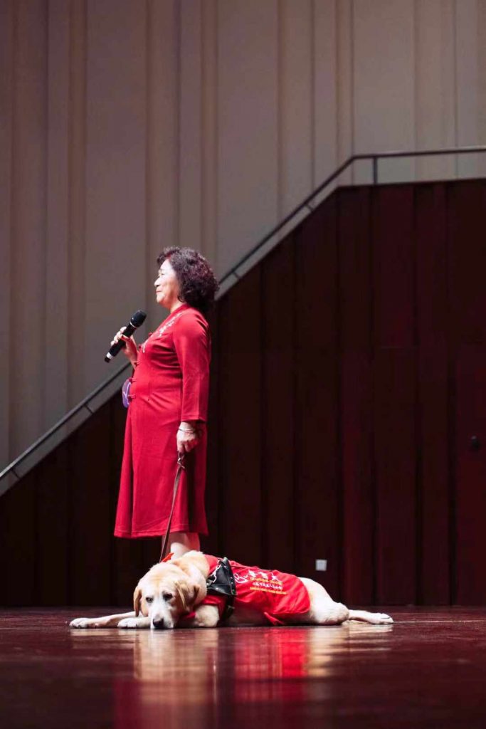 第三届“飞鸟杯”身障人士朗读者诗歌大赛暨全国身障人士诗歌朗诵邀请赛复赛在青海大剧院成功举行