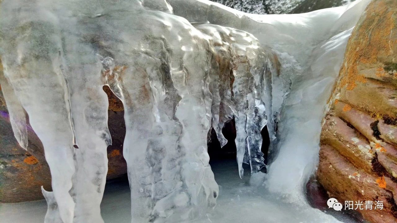 离西宁30多公里，冰瀑绝美！