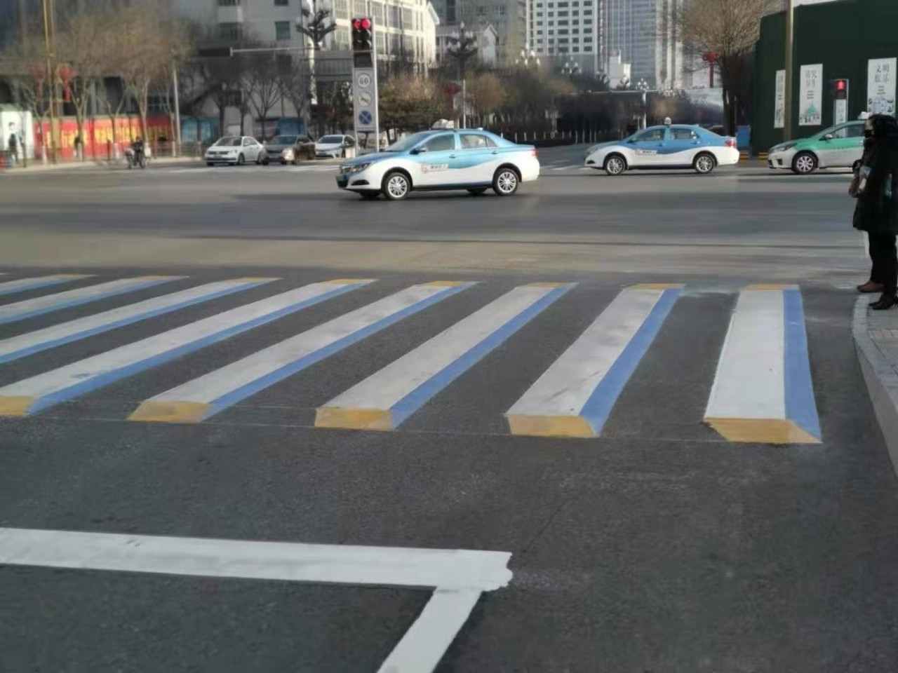 好逼真！西宁首条3D斑马线亮相街头，在哪里？