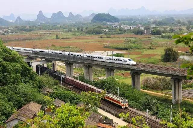 今起，西宁乘火车直达深圳，到敦煌有望首开旅客列车
