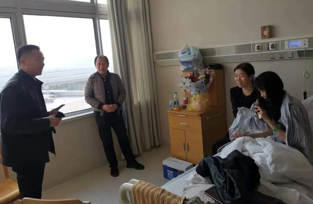 千里援救，西宁藏族女生得了脑肿瘤…