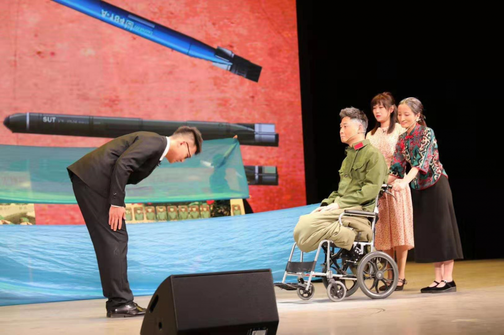 《印象青海湖·峥嵘军魂》舞台剧首演圆满成功